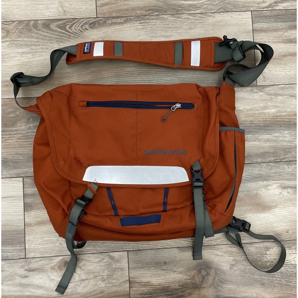 Patagonia Messenger Bag Orange Crossbody Laptop Travel Shoulder Bag Medium